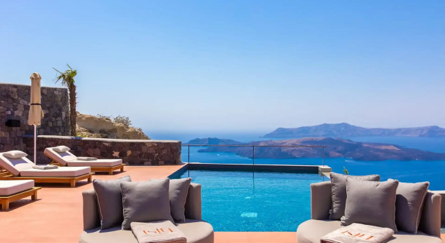 Islet Santorini