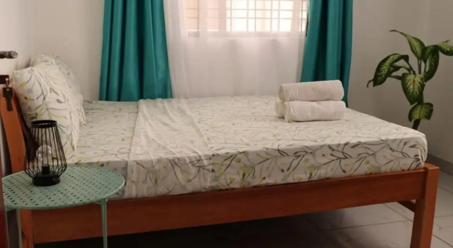 Captivating 2-bed Apartment in Mombasa, Kenya, Забронировать Апартаменты/квартира Отели Бамбури с парковкой, рядом с KWS Head Office for Mombasa Marine Park, Парковка