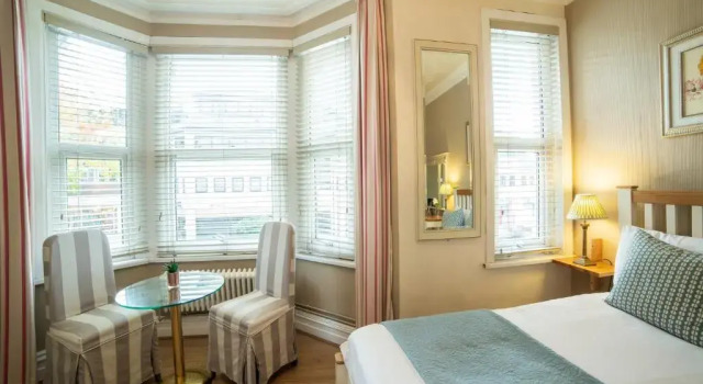 Трёхместный номер Deluxe OYO Lina Guest House