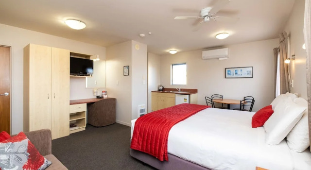 Номер Standard c 1 комнатой с балконом Bella Vista Motel Napier