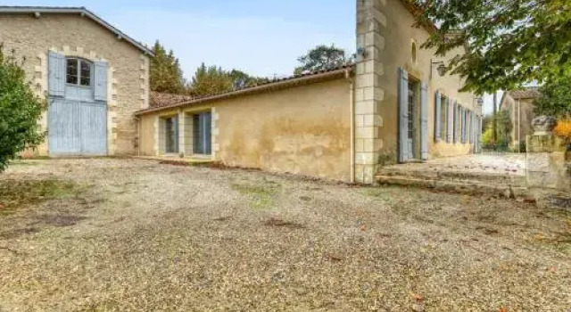 Holiday home Lussignet