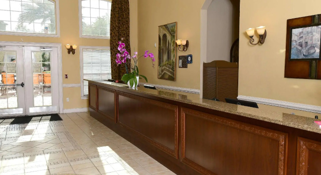 Tuscana Resort Orlando by Tropical Escape, Buchen Sie Resort SPA-Hotels in Four Corners, SPA