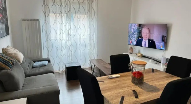 Апартаменты Appartamento completo zona centrale, 4 posti letto