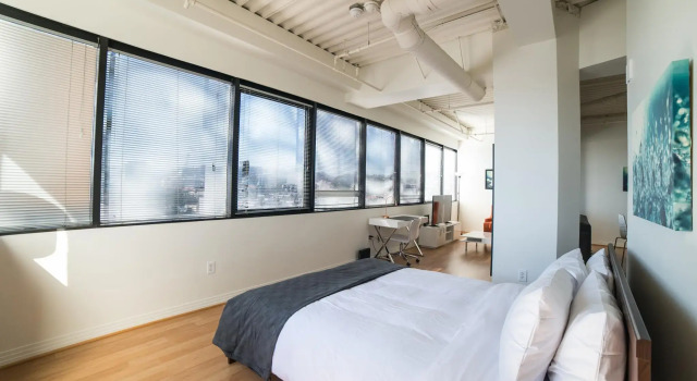 Студия Metropolitan Apartel
