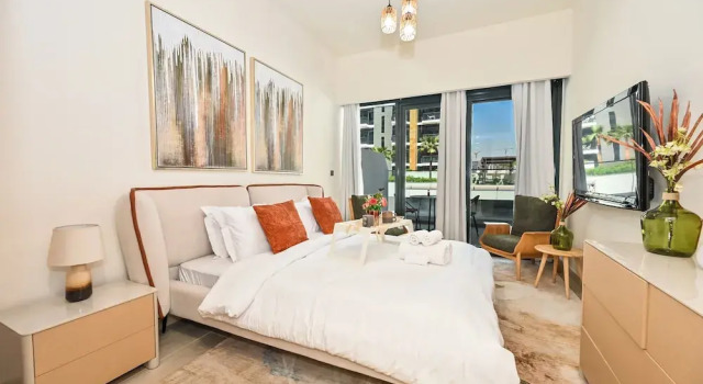 Студия Standard Azizi Riviera 25
