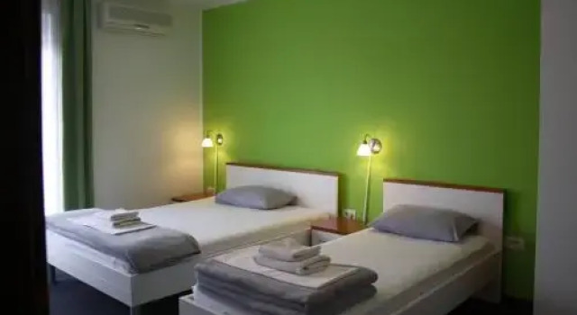 Fitea Pansion, Rezervovat Hotel Hotely v Slavonia s parkováním, Parkování