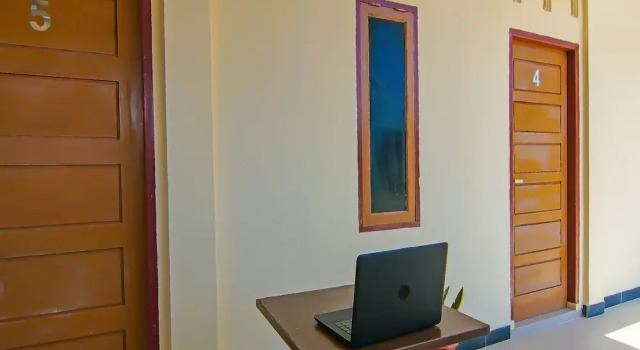 Hotel O Putri Guest House Syariah Near SPBU Rimbo Panjang, Rezerwuj Pensjonat Tanie hotele w Pekanbaru