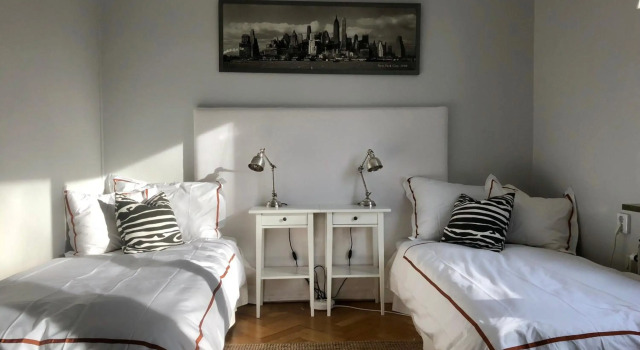 Central Stockholm with Free Airport Pickup, Boek Hotel Hotels in Stockholm met parkeren, Parkeren