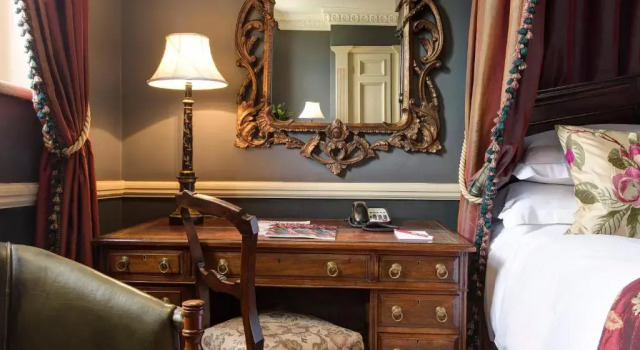 Двухместный номер Deluxe The Gore London - Starhotels Collezione