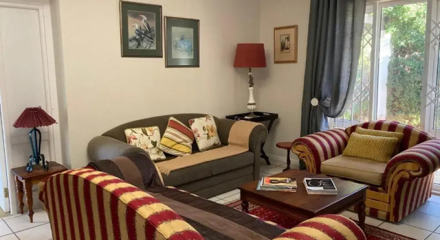Апартаменты Brown Jug Guest House