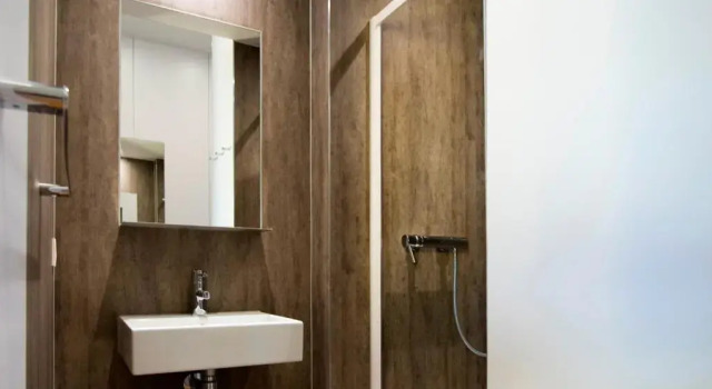 Номер Superior Sleep Well Youth Hostel