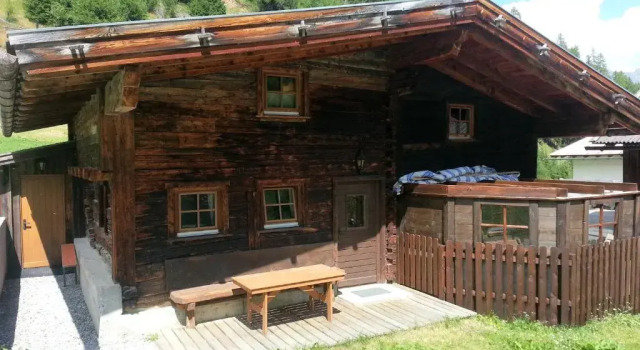 Коттедж Hüttenzeit almhütte sölden