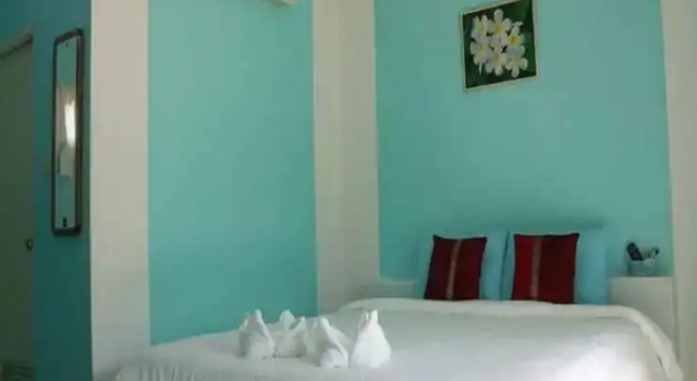 Baan Gon Chompu, Rezervovat Hotel Hotely v Ratchaburi s bazénem, Bazén
