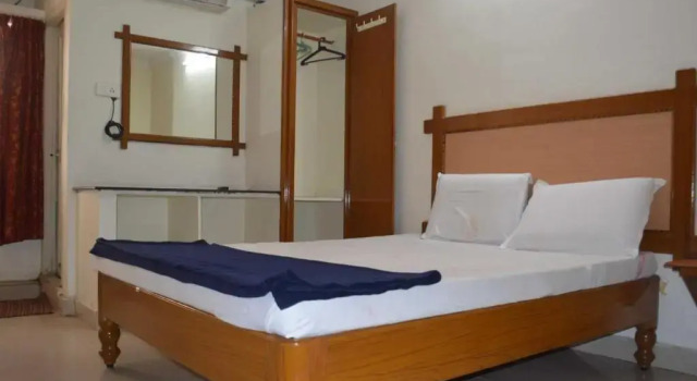 Двухместный номер Deluxe Hotel Lakshmi Residency