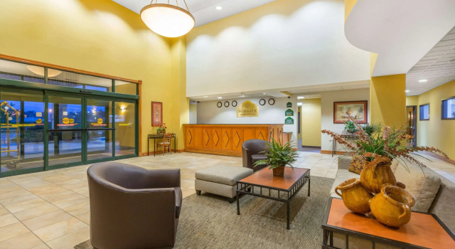 Wingate by Wyndham West Monroe, Varaa Hotelli Monroe Louisiana