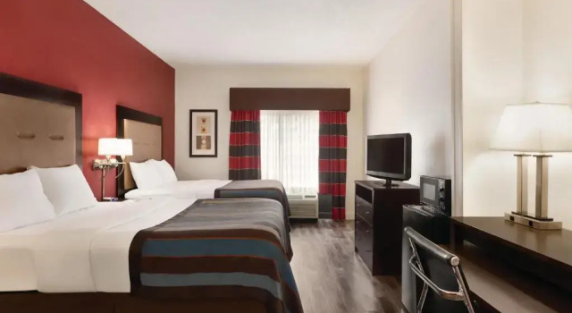 Четырёхместный номер Standard Wingate by Wyndham Montgomery East I-85