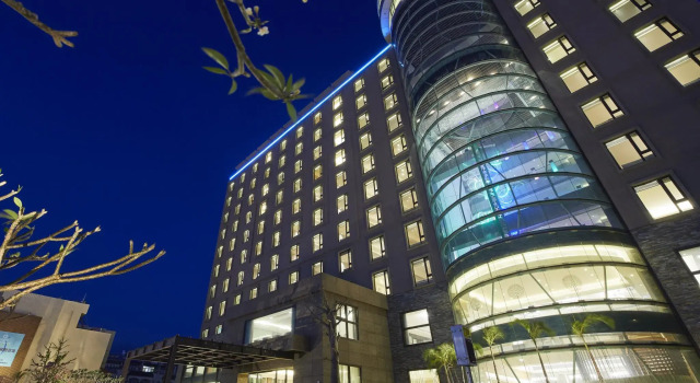 Четырёхместный номер Standard Grand Bay Resort Hotel