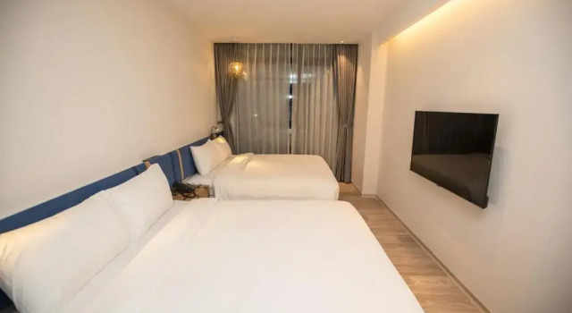 Habitación cuádruple Estándar Explore Hotel