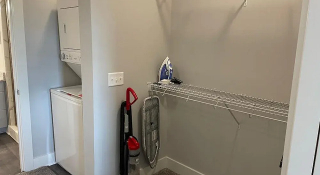 Lux King 1BR Near OSU Parking Balcony Gym, Reserva ahora Apartamento Columbus Ohio