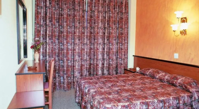 Номер Comfort HOTEL CONTINENTAL