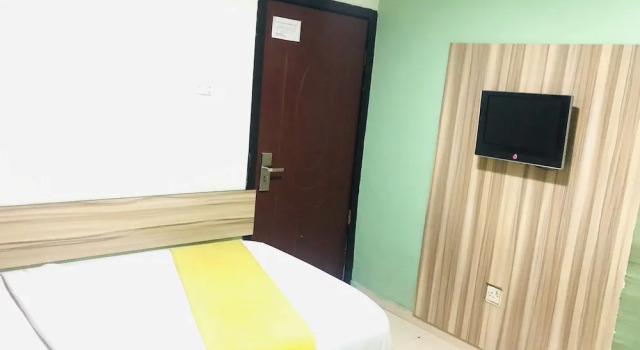 Номер Classic DownTown Royal Hotel