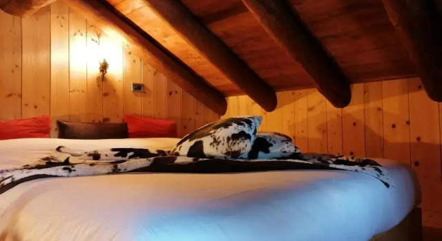 Au Rascard, Prenota Hotel Brusson Valle d'Aosta