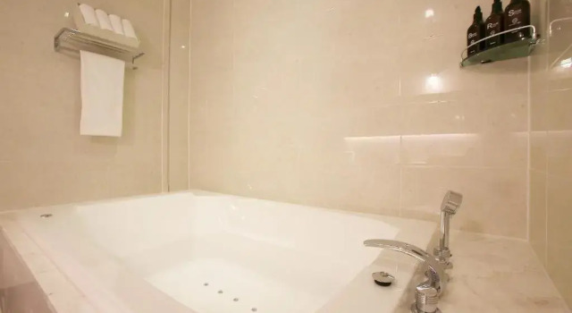 Семейный номер Standard с видом на озеро Hotel Gallery