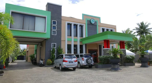 Airy Bandara Syamsudin Noor Kasturi Satu Banjarbaru, Rezervovat Hotel Hotely v Kalimantan s parkováním, Parkování
