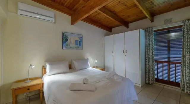 San Lameer Villa Rentals One Bedroom Standard 10417