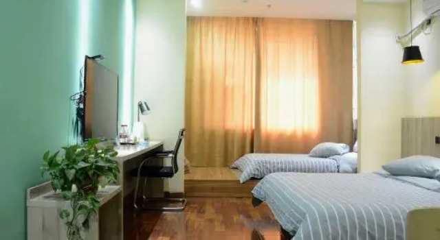 Семейный номер Standard World Union Service Apartment Cosmo