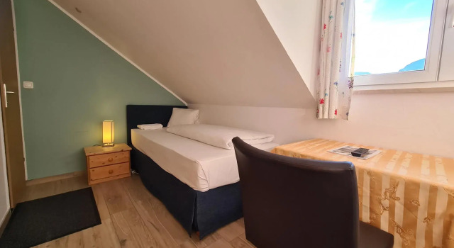 Одноместный номер Standard B&B Hallstatt Lake OBERTRAUN self check in