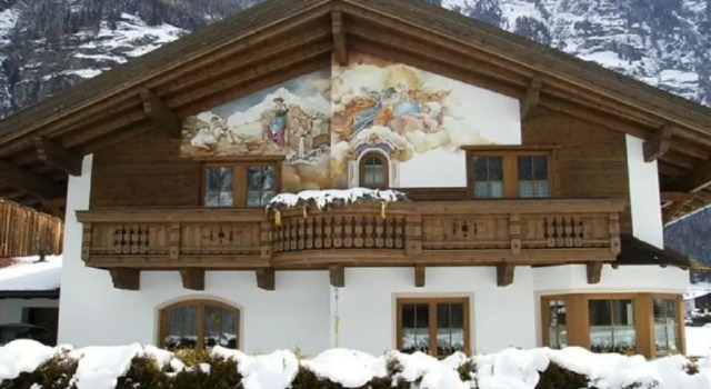 Landhaus Schöpf Romed, Rezerwuj Dom wakacyjny Hotele w Tyrol z parkingiem, Parking