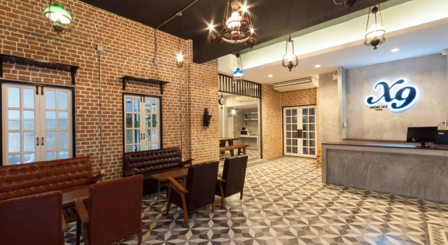 Кровать в общем номере X9Hostel
