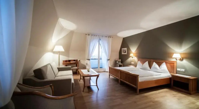 Двухместный номер Large Post Hotel