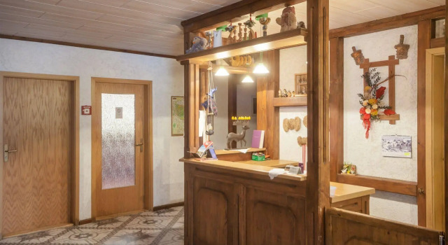 Hotel Waldoase Hirschbüchenkopf, Prenota Affittacamere Hotel a Garz con parcheggio, Parcheggio