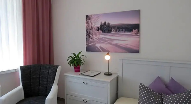Ferienhotel Mühlleithen, Забронировать Отель Отели Клингенталь 3 звезды, 3*