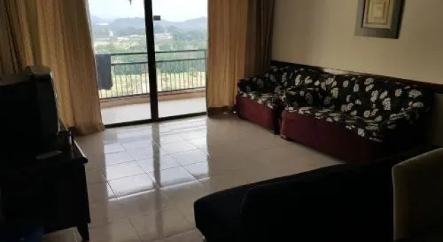 AFamosa Condo DSavoy, Slumber Family Homestay Mslim guest only, Prenota Hotel Alor Gajah Malacca