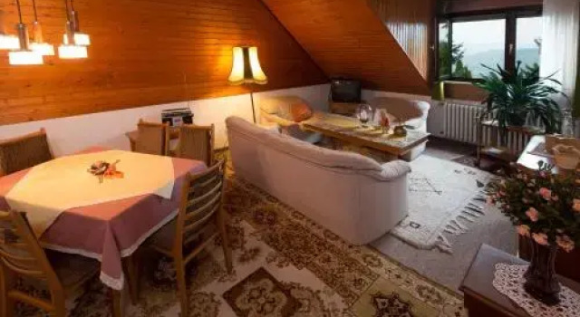 Ferienwohnungen Casa Risig, Забронировать Апартаменты/квартира Лайвен Trier-Saarburg