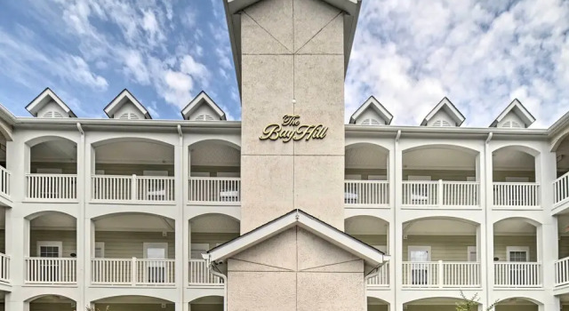 Centrally Located Studio w/ Pool in Myrtle Beach, Забронировать Апартаменты/квартира Апартаменты Южной Каролины, Апартаменты/квартира