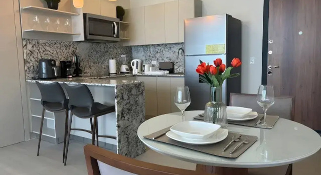 Zakelijk kamer Arcadia Condo Suites