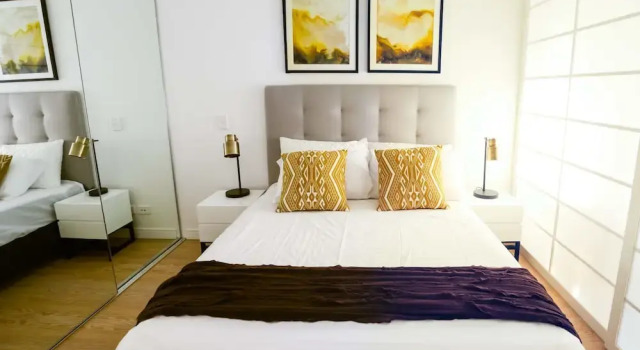 Modern Designer’s Pad
