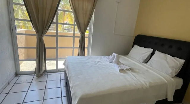 Hotel and Bungalows Palaces, Book Hotel Hotels in Jalisco with a Pool, Swimming Pool