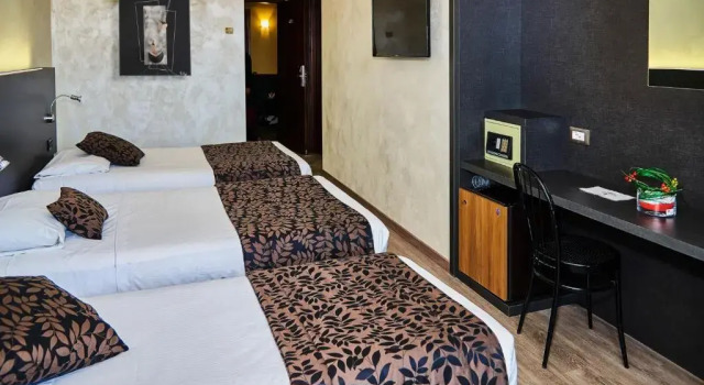 Трёхместный номер Superior B&B Hotel Borgaro Torinese