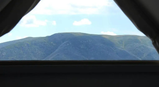 Люкс Мансарда Summit Ridge Alpine Lodge