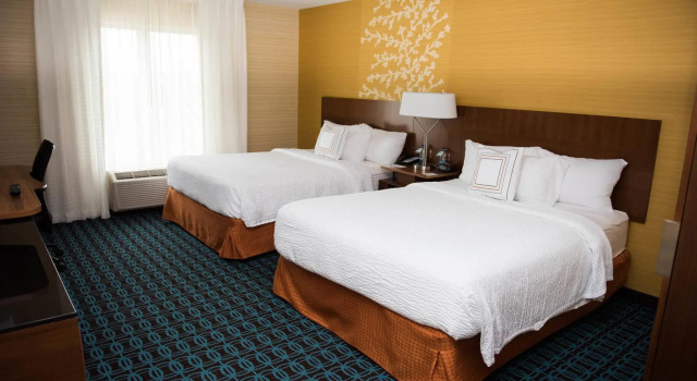Четырёхместный номер Standard Fairfield Inn & Suites by Marriott Moncton