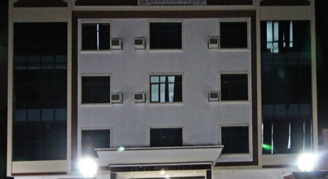 OYO 5093 Hotel Broadway