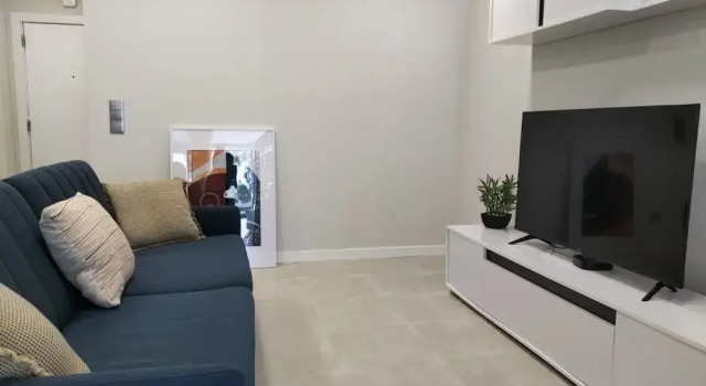 Amazing Green Tower 3 Castle Flat With Balcony, Забронировать Апартаменты/квартира Апартаменты Портиман, рядом с Парк Молодежи, Апартаменты/квартира