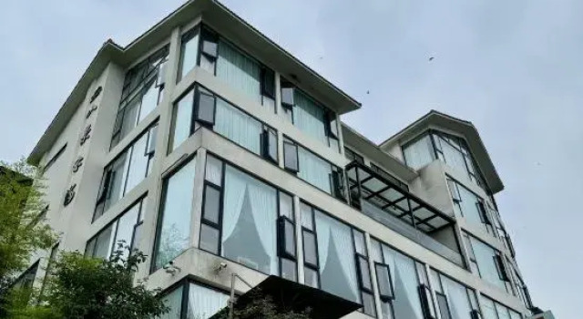 Bifengxia Mountain View Cloud Sea Homestay, Prenota Hotel Hotel a Sichuan con parcheggio, Parcheggio