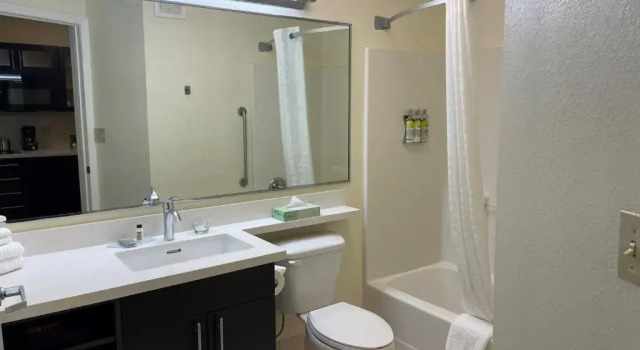 Run of House Candlewood Suites East Lansing by IHG