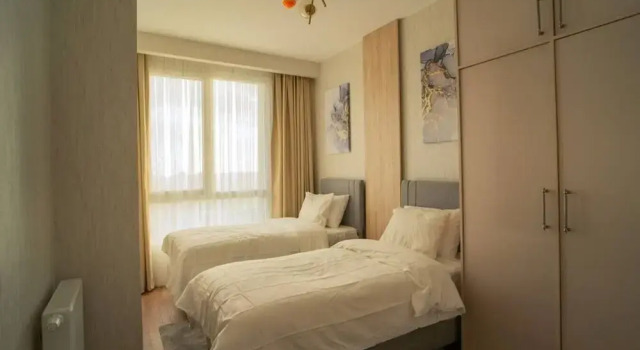 Luxurious 2 1 Apartment Near Mall of Istanbul, Varaa Huoneisto Hotellit Marmara-alue pysäköinnillä, Pysäköinti